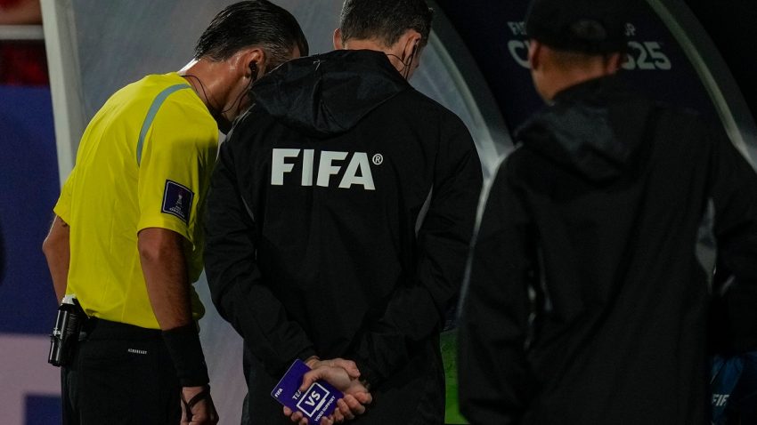 UEFA odabrala Irfana Peljtu za meč polufinala Lige konferencija