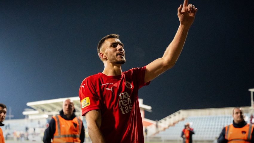 Het-trik Spahića za veliku pobjedu Veleža protiv Širokog