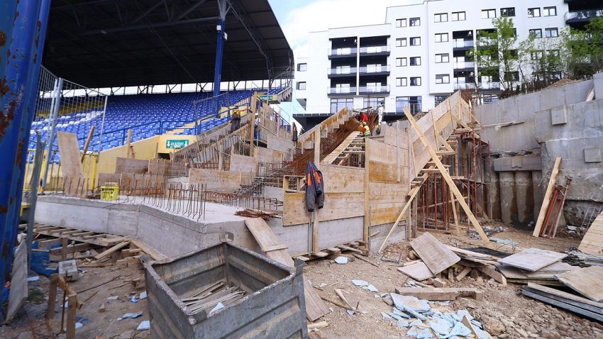 (FOTO) Željezničar iznio novosti o radovima na južnoj tribini