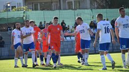 Bodovi ostaju u Hadžićima: Radnik se protiv Viteza vratio na pobjednički kolosijek